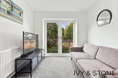 2 bedroom semi-detached house for sale, Bromley, Kent, BR1