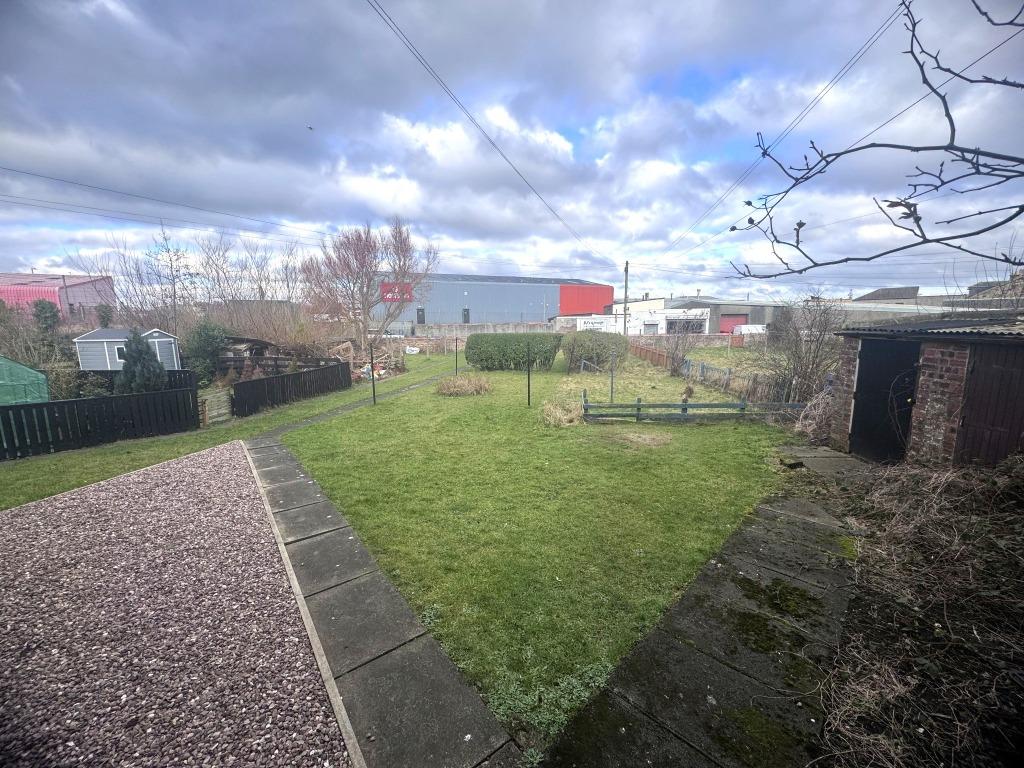 Apartment in Troon - More