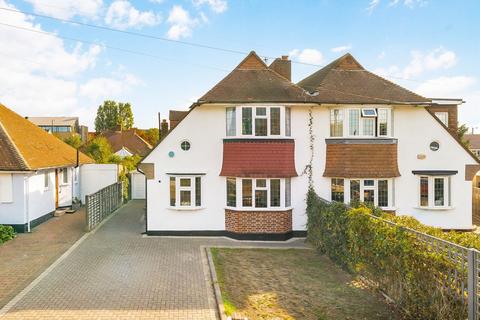 3 bedroom bungalow for sale, Woodlawn Crescent, Whitton TW2