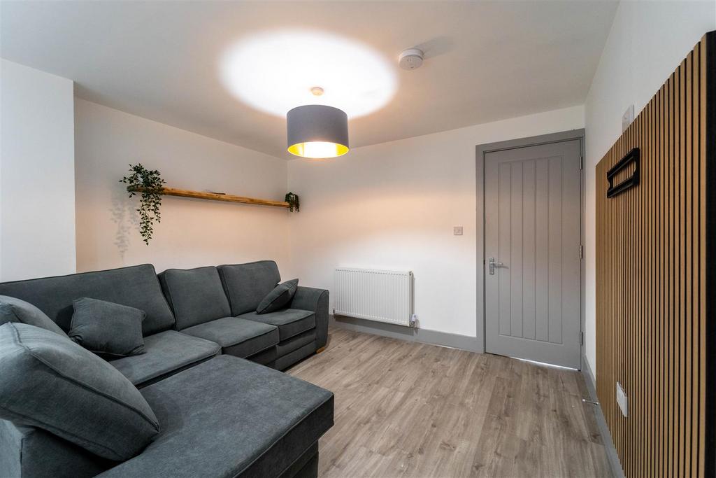 House in BIRMINGHAM - View 2