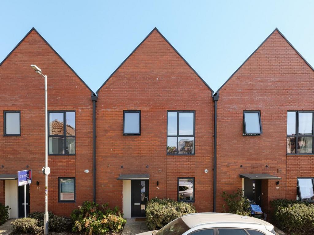 House in Bristol - View 2