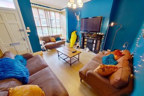 5 bedroom terraced house to rent, Grimthorpe Terrace, Headingley, Leeds, West Yorkshire
