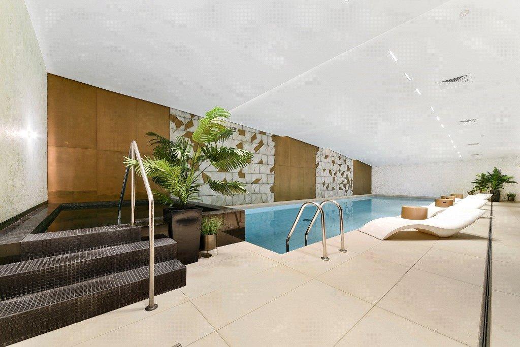 Apartment in Prince Of Wales Drive - View 3