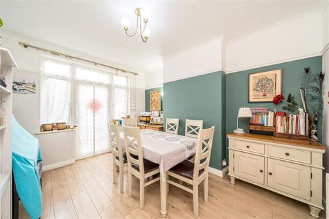 4 bedroom semi-detached house for sale, Woodyates Road, London SE12