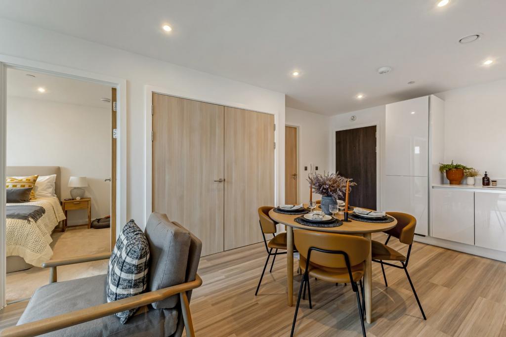 Apartment in Greater Manchester - View 3