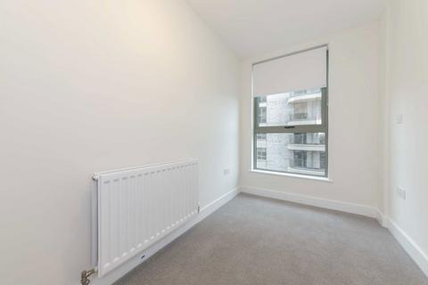 2 bedroom flat to rent, Green Street, London NW10