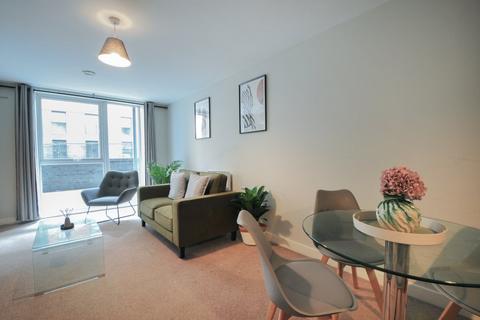 3 bedroom apartment to rent, Dyer Street, Salford M5