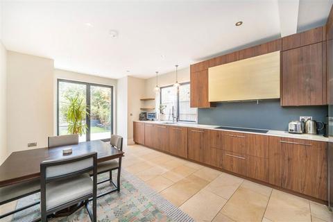 3 bedroom terraced house for sale, Calais Street, London SE5