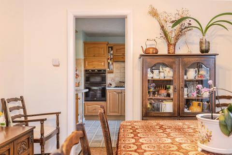 3 bedroom detached bungalow for sale, Oldway Park, Wellington