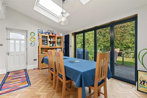 4 bedroom detached house for sale, Knighton Road, Woodthorpe, Nottingham