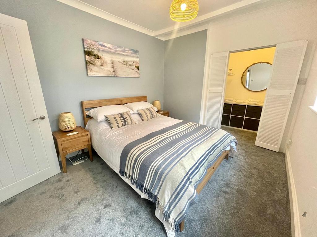 Apartment in Bournemouth - View 2