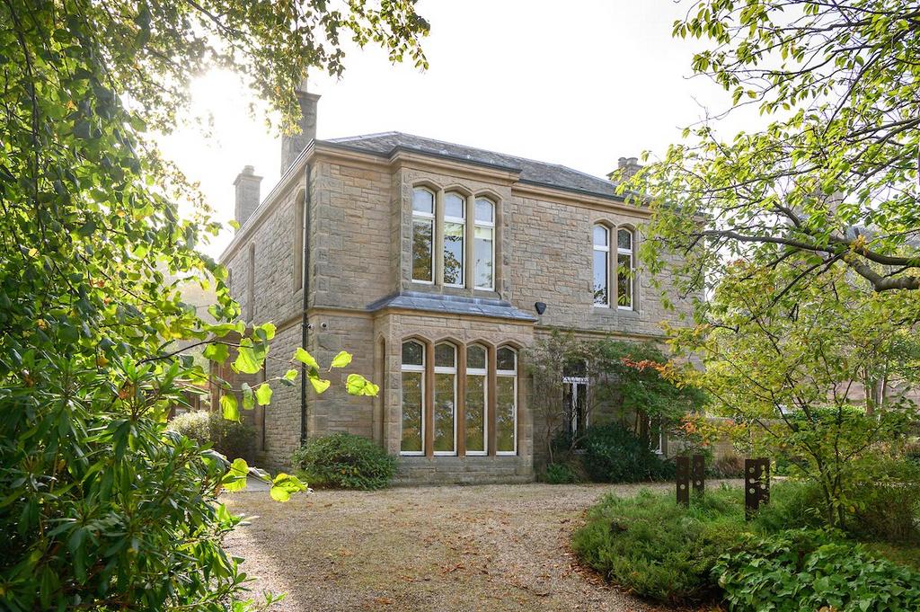 House in Midlothian - View 2