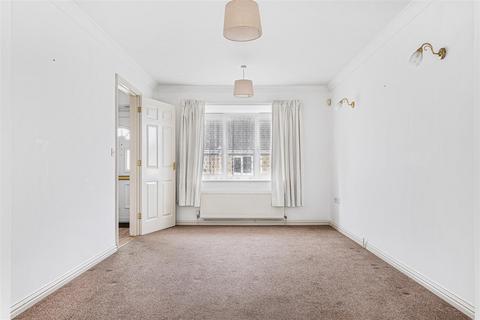 2 bedroom terraced house for sale, James Nurse Close, Cambridge CB1