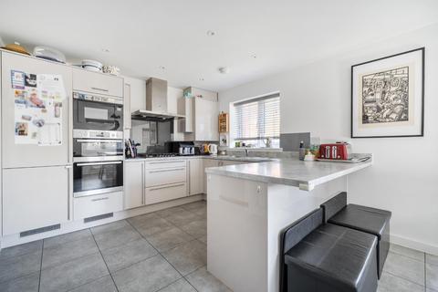 4 bedroom detached house for sale, Smeaton Close, Wouldham, Rochester