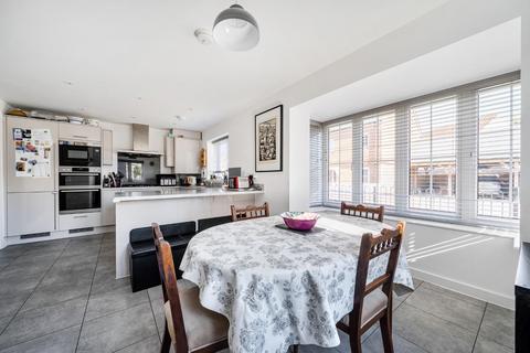 4 bedroom detached house for sale, Smeaton Close, Wouldham, Rochester