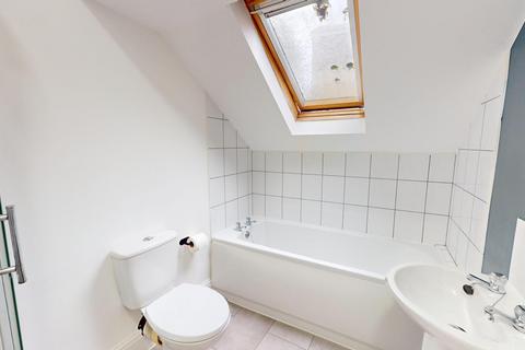 4 bedroom house to rent, 3 Victoria Road, Manchester M14