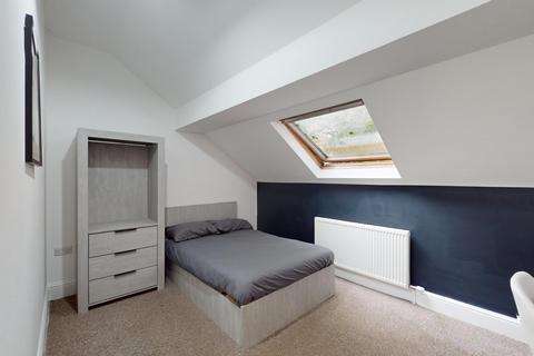 4 bedroom house to rent, 3 Victoria Road, Manchester M14