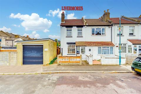 2 bedroom end of terrace house for sale, Wellington Road, Dartford