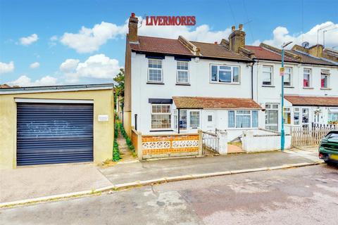 2 bedroom end of terrace house for sale, Wellington Road, Dartford