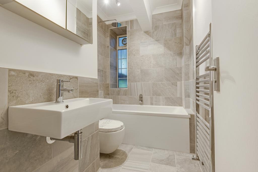 Apartment in St John's Wood - View 5