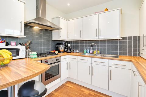 1 bedroom flat for sale, Normandy Street, Alton, Hampshire