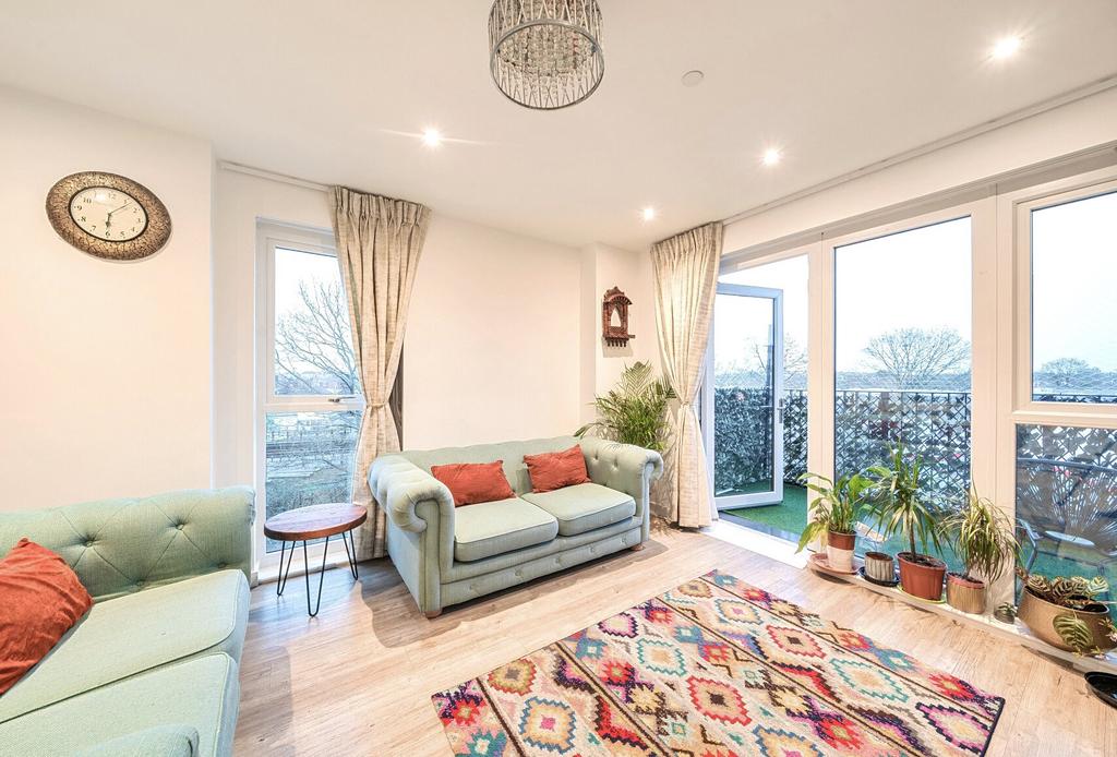 Apartment in London - View 3