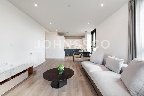 2 bedroom apartment to rent, Menara Point, Affinity View, London, E16