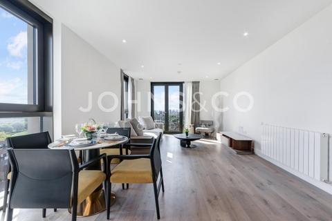 2 bedroom apartment to rent, Menara Point, Affinity View, London, E16