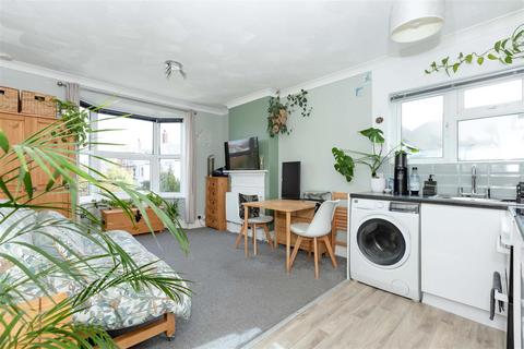 Studio for sale, Alexandra Road, Worthing