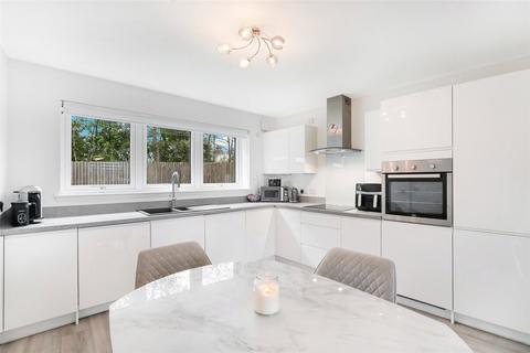 undefined, Drumchapel Close, Drumchapel, Glasgow, G15