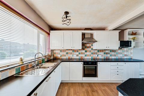 3 bedroom semi-detached house for sale, Colwell Drive, WITNEY