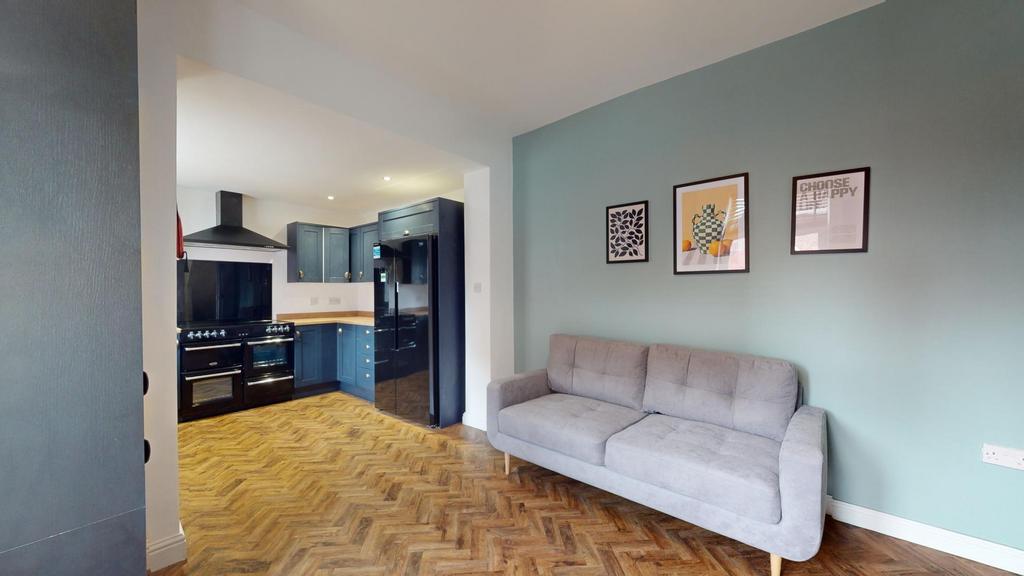 House in Manchester - View 2