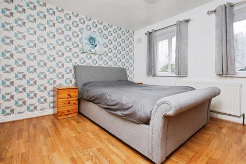 3 bedroom semi-detached house for sale, Fleming Road, Quinton, West Midlands