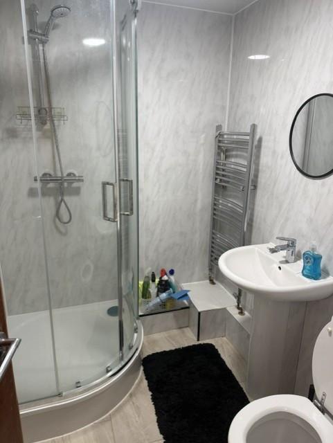 House in London - View 5