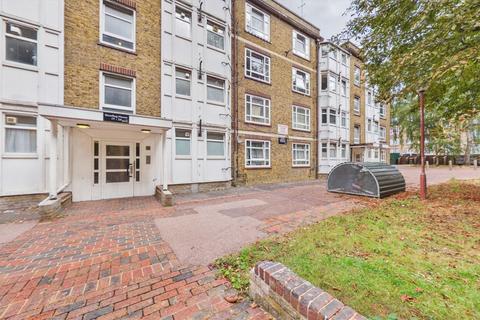 2 bedroom flat for sale, Valley Grove, Charlton