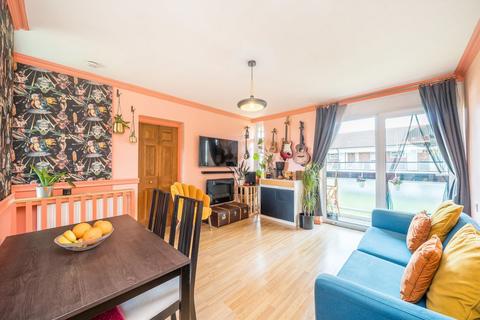 1 bedroom flat for sale, Charlesfield, Eltham