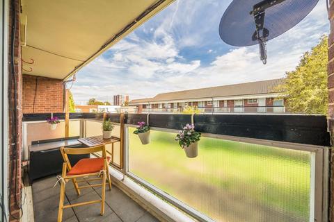 1 bedroom flat for sale, Charlesfield, Eltham