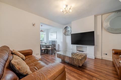 4 bedroom semi-detached house for sale, Magpie Hall Lane, Bromley, BR2