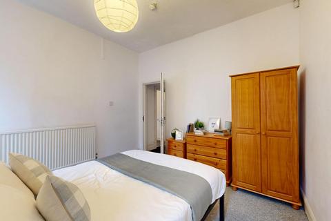 7 bedroom house to rent, Cawdor Road, Manchester M14