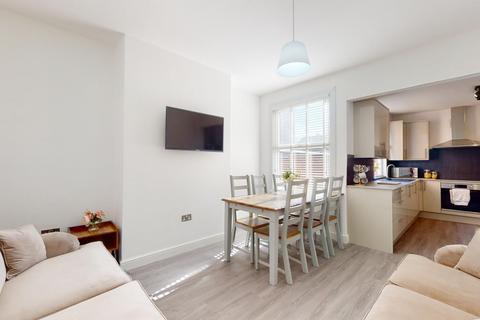 5 bedroom house to rent, Forest Road, Loughborough LE11
