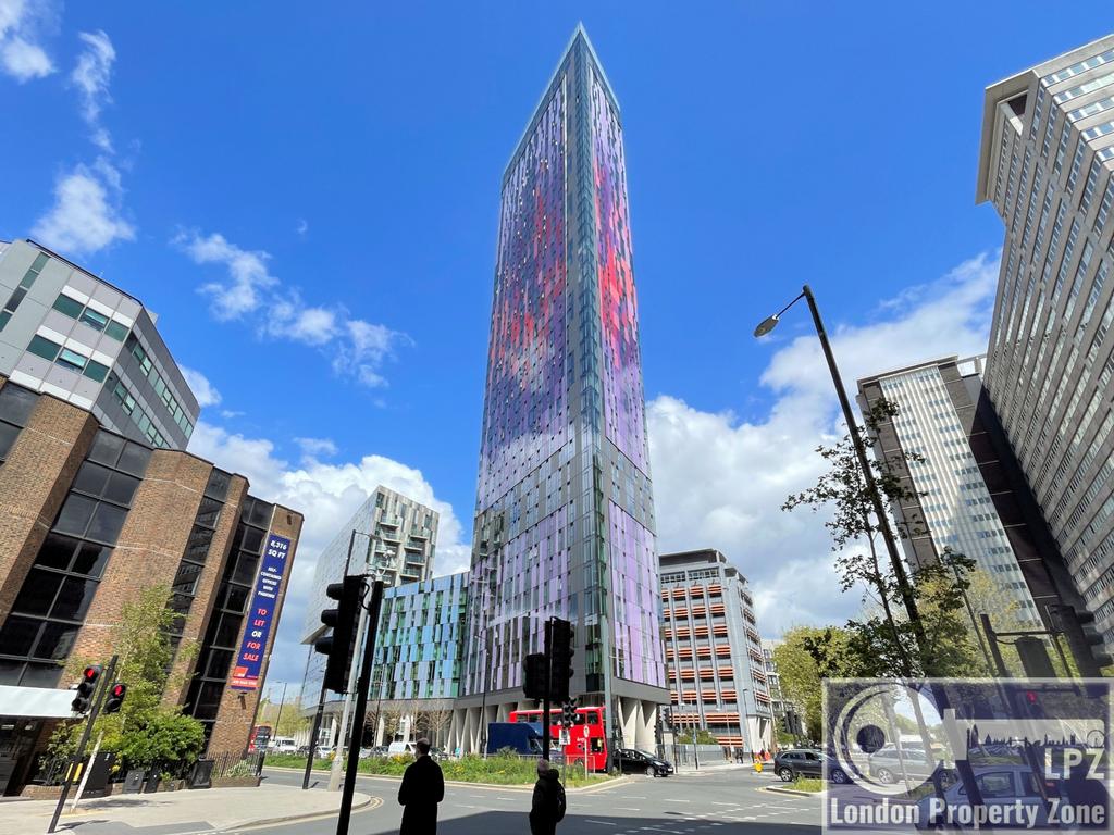 Apartment in Croydon - View 2