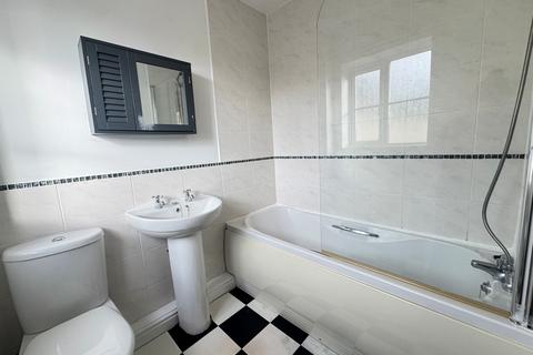 2 bedroom apartment to rent, Beechwood Parc, Truro, TR1