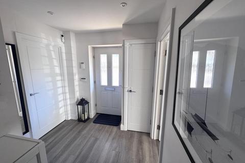 4 bedroom end of terrace house for sale, William Way, Godstone