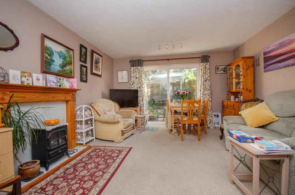 House in Emersons Green - More