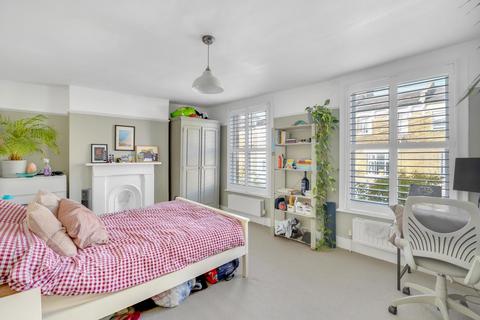 4 bedroom terraced house for sale, Birkbeck Place, Dulwich, London, SE21