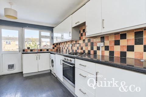 3 bedroom terraced house for sale, Byfletts, Basildon, SS16