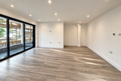 2 bedroom flat to rent, Manor Park Road, London  NW10