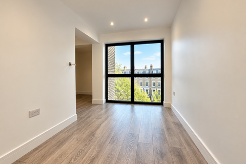 2 bedroom flat to rent, Manor Park Road, London  NW10