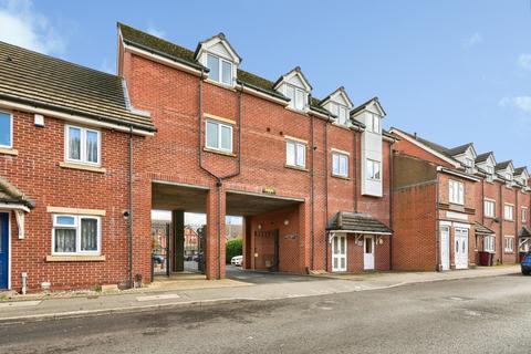 2 bedroom flat for sale, Cobden Street, Wednesbury, West Midlands, WS10