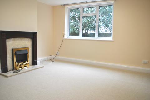 2 bedroom ground floor flat to rent, Parkside, Potters Bar EN6